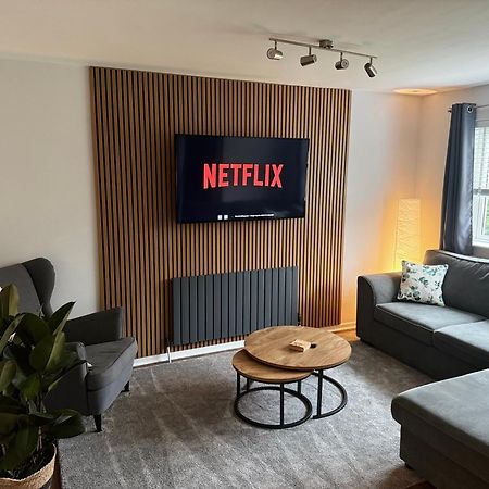 Beautiful Apartment In Newtownabbey Jordanstown Eksteriør billede